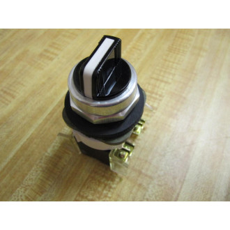 Allen Bradley 800T-J2KE7B Selector Switch 800TJ2KE7B Series T