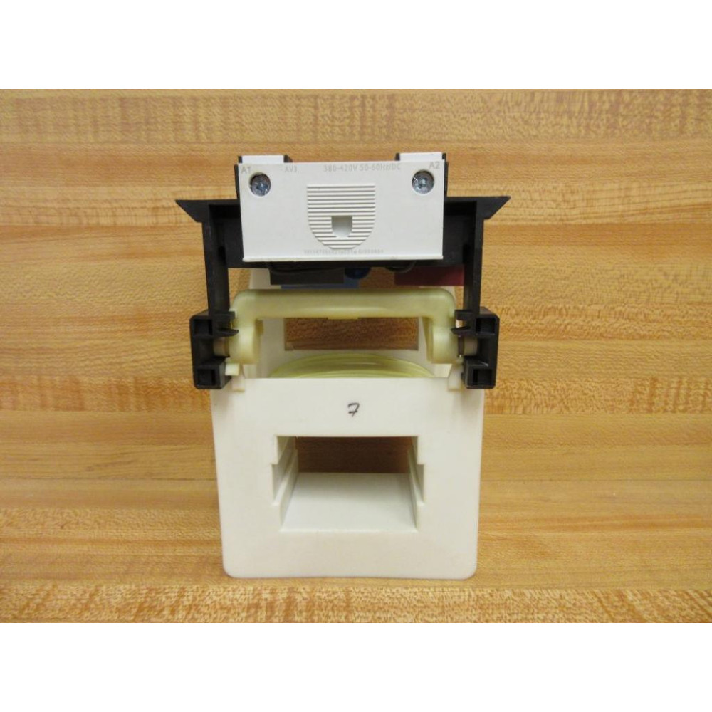 Siemens 3RT19755AV31 Coil - New No Box