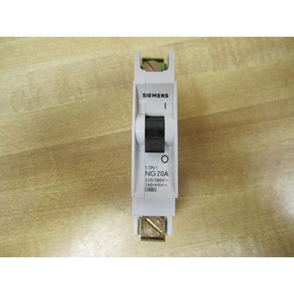 Siemens 5 SN 1 N G20A NG 20A Circuit Breaker - New No Box