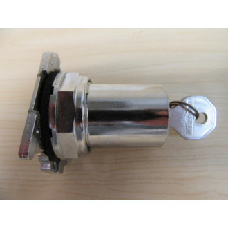 Cutler Hammer 10250T15112EXC Selector Switch With Key WKey Code 620