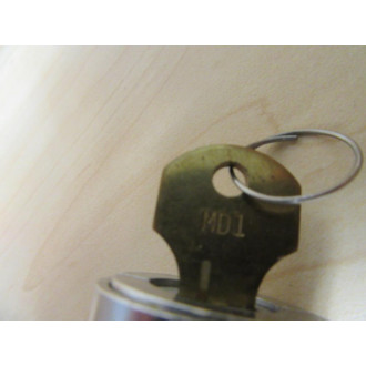 Cutler Hammer 10250T15112EXC Selector Switch With Key WKey Code MD1