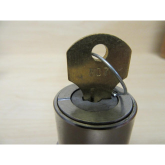 Cutler Hammer 10250T15112EXC Selector Switch With Key WKey Code MD7