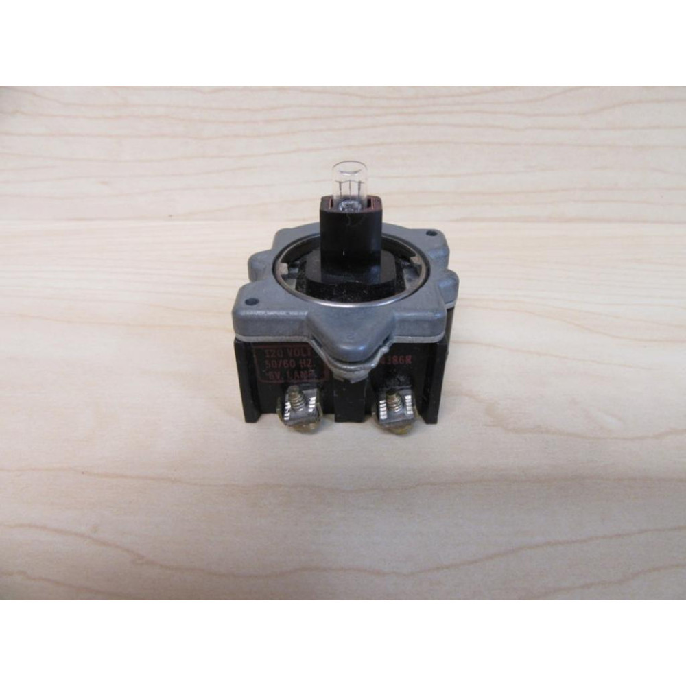 Cutler Hammer E30GG Eaton Compact Pushbutton - Used