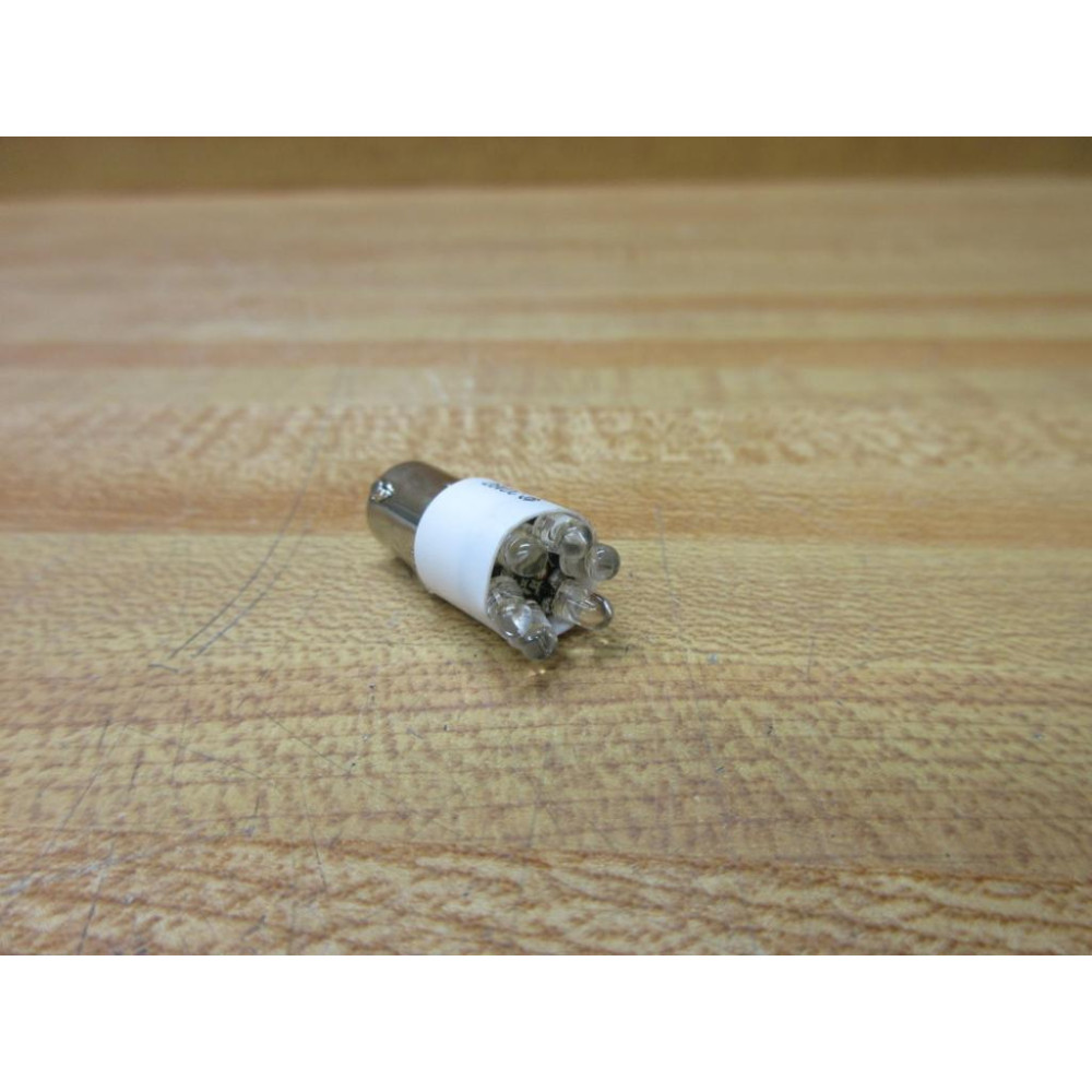 Dialight 586-64XX-205 LED Miniature Lamp 586-6403-205 - New No Box