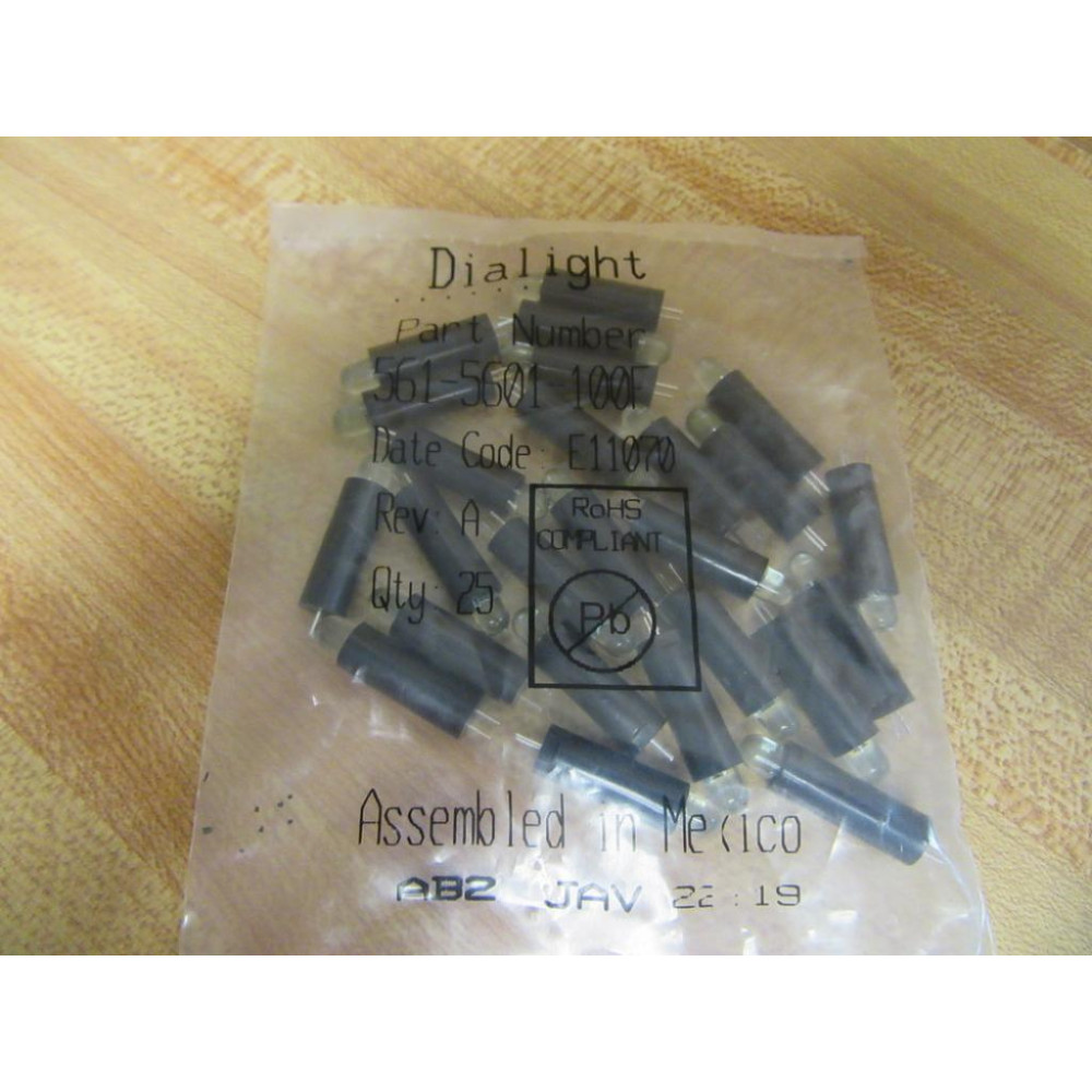 Dialight 561-5601-100F LED Circuit Board Indicator Light (Pack of 25)