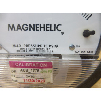 Dwyer W12ZMB Magnehelic Gauge 2010 - New No Box