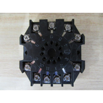 Custom Connector RB11-PC Relay Socket  RB11PC - Used