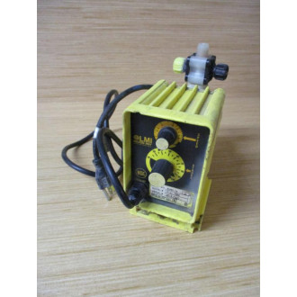 LMI Milton Roy P141-158S Chemical Metering Pump P141158S Chipped Corners - Used