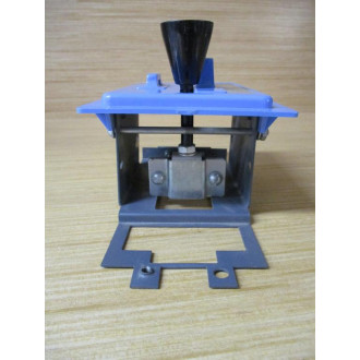 75C141388P102 Circuit Breaker Auxiliary Switch - Used