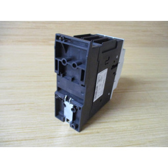 Siemens 3RV1031-4HA10 Circuit Breaker 40-50 AMP Small Crack - New No Box