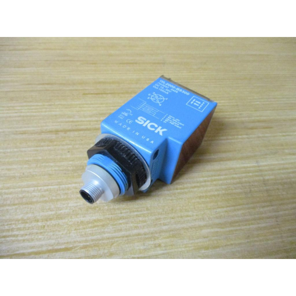Sick WL2000-B5300 Photoelectric Sensor WL2000B5300 - Used