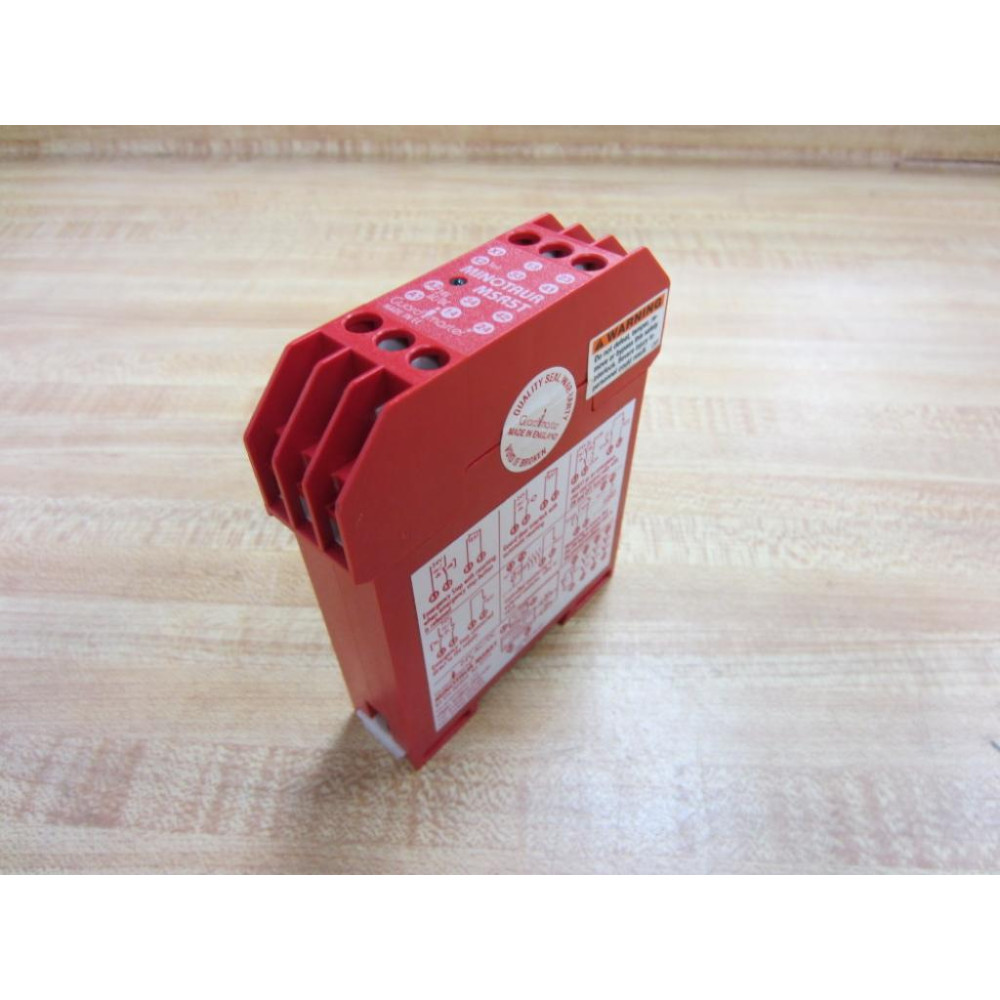 Scientific Technologies 44510-0300 Safety Relay 445100300 MSR5T - New No Box