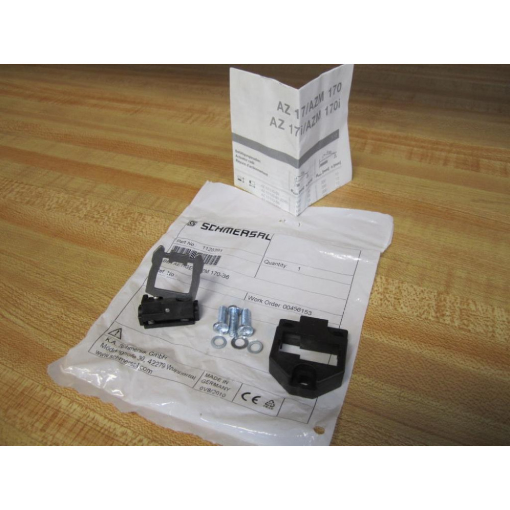 Schmersal AZM 17-B6 Actuator Key Assy. 101126060