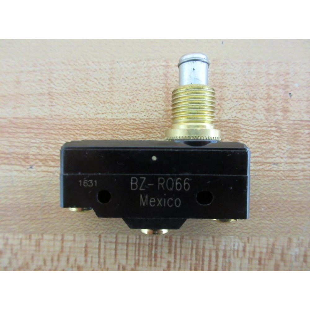 Honeywell BZ-RQ66 MicroSwitch BZRQ66 Cracked - Used
