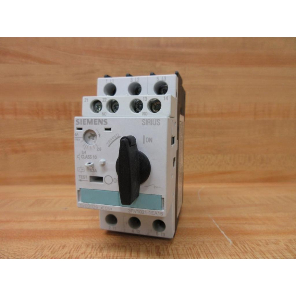 Siemens 3RV1021-1EA15 Circuit Breaker 3RV10211EA15 W 3RV1901-1E - Used