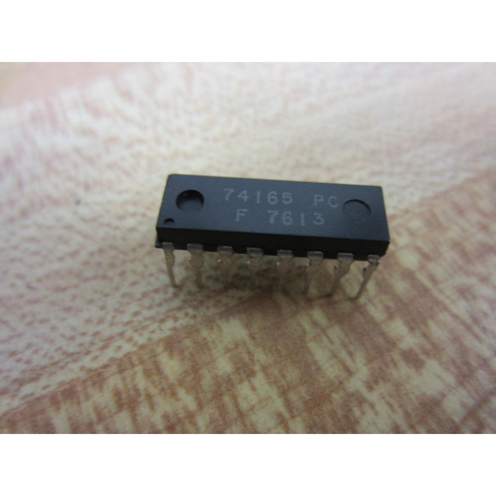 Fairchild 74165 PC Integrated Circuit 74165PC