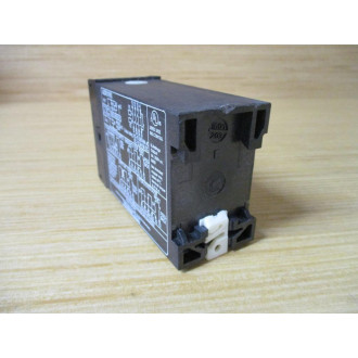 Schmersal AZR31R2-230VAC Safety Relay AZR31R2230VAC - Used