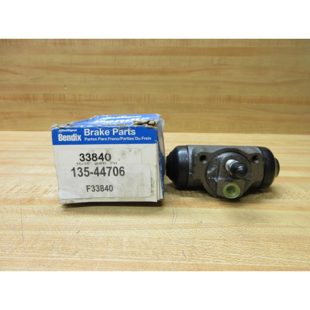 Bendix 135.44706 Wheel Cylinder 33840