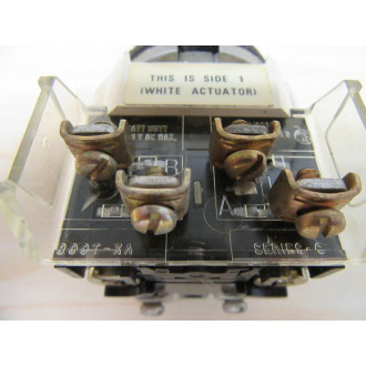 Allen Bradley 800T-16JX2KB7 Selector Switch