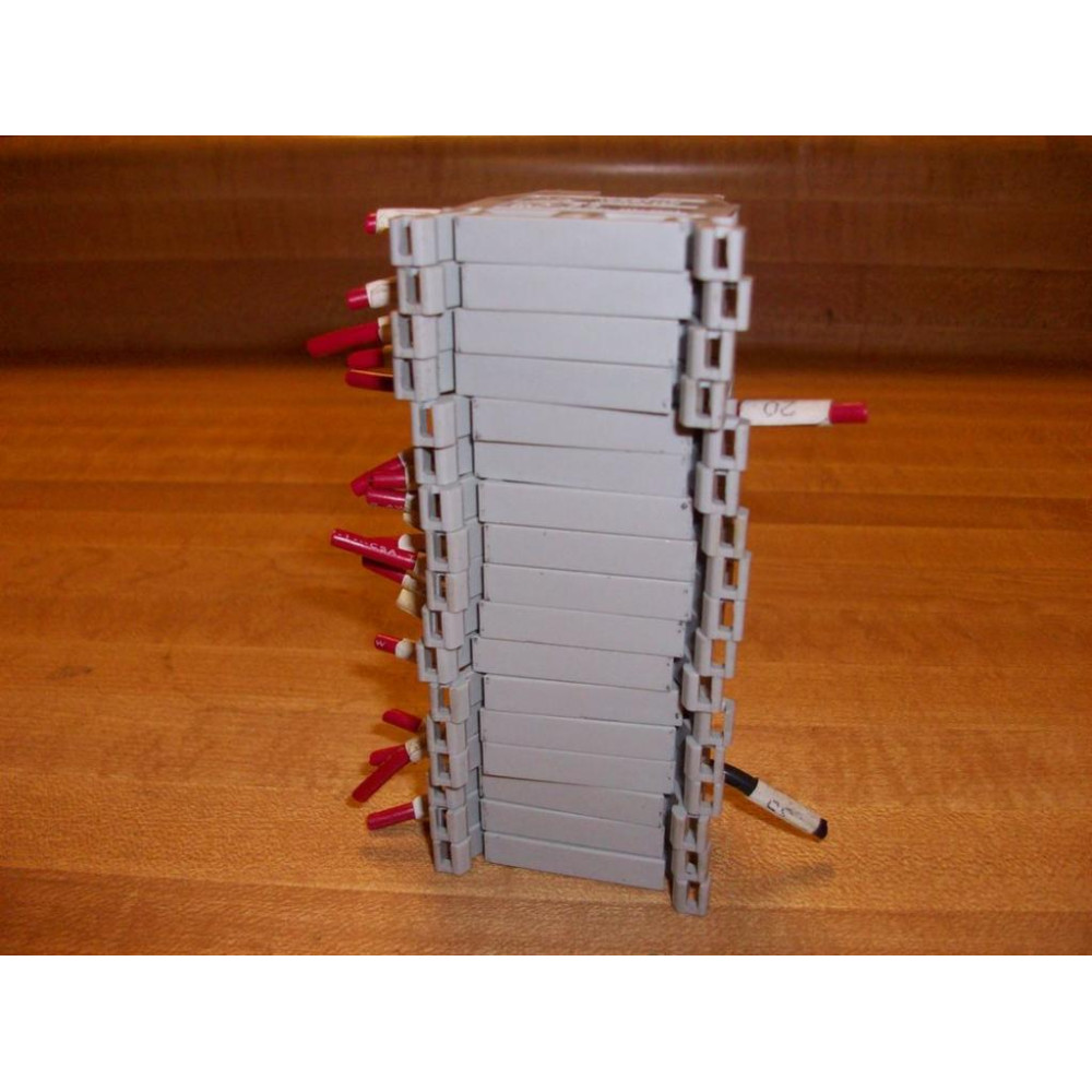 Allen Bradley 1492-W4 Terminal Blocks Gray 1492-W4 (Pack of 17) - Used