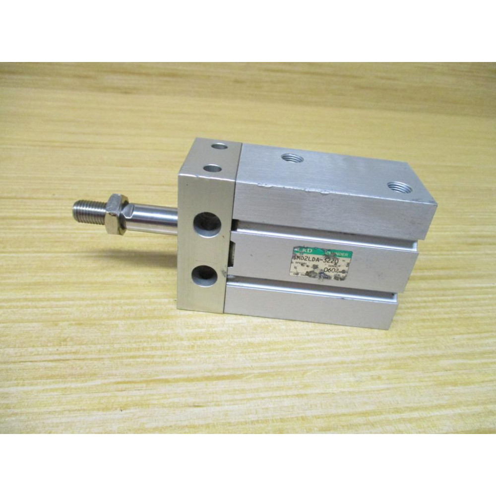 CKD SMD2LDA-3220 Cylinder SMD2LDA3220 - Used
