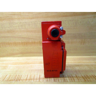Telemecanique XCS-B703 Limit Switch XCSB703 018539 - Used