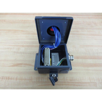 JBL Systems DD2A19L Terminal Wiring Unit Missing Screw On Cap - Used