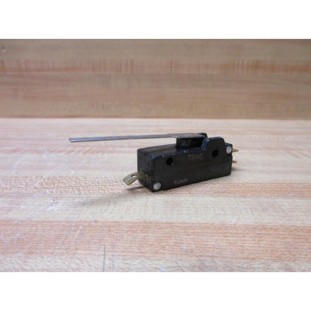 Unimax T646 Switch 9628(2) - Used