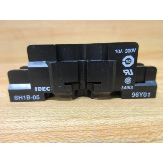 IDEC SH1B-05 Relay Socket SHIB-05 Black - New No Box