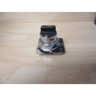 Cutler Hammer 10250T1323 Eaton Selector Switch 3 Position Cam 3 - Used