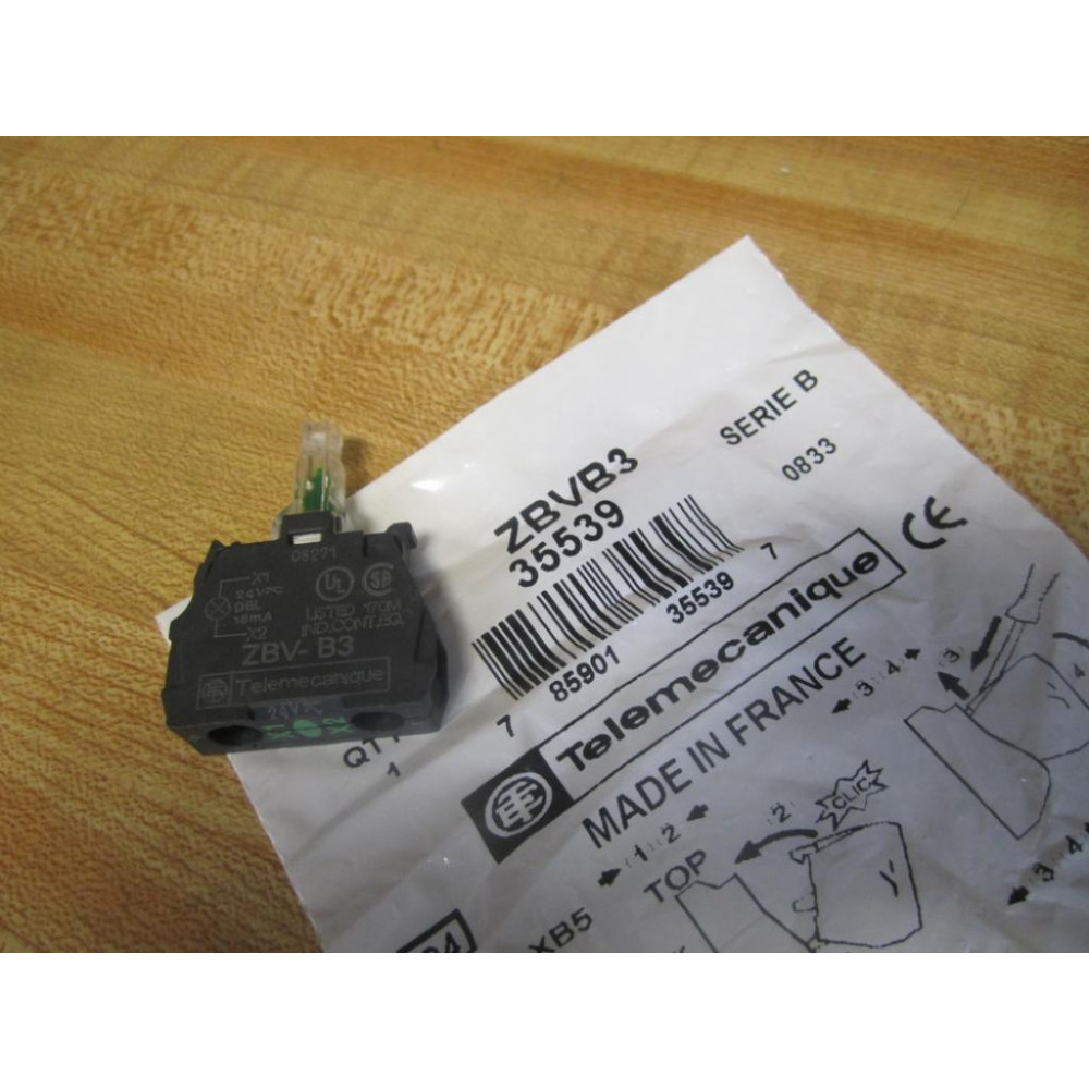 Telemecanique ZBV-B3 Schneider Green Light Module 35539