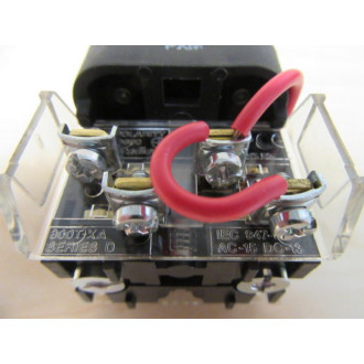 Allen Bradley 800H-QRTH13R Push Button Switch