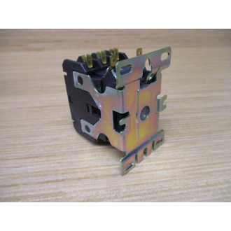 Eaton C25DND330A Cutler-Hammer Contactor C25DND330 Ser. C1, 104-120V