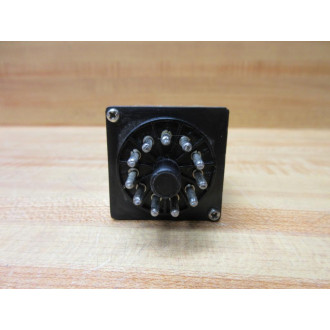 Rele C4-3CO 220 Relay C4 3C0 14HP 10A 220AC - New No Box