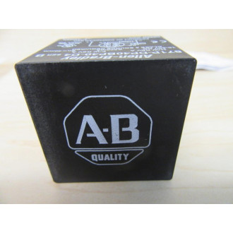 Allen Bradley 871P-DP40BP40-D4 Inductive Proximity Sensor