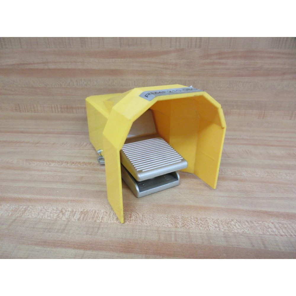 Ross Controls RM4F210-08G Pneumatic Valve RM4F21008G - New No Box