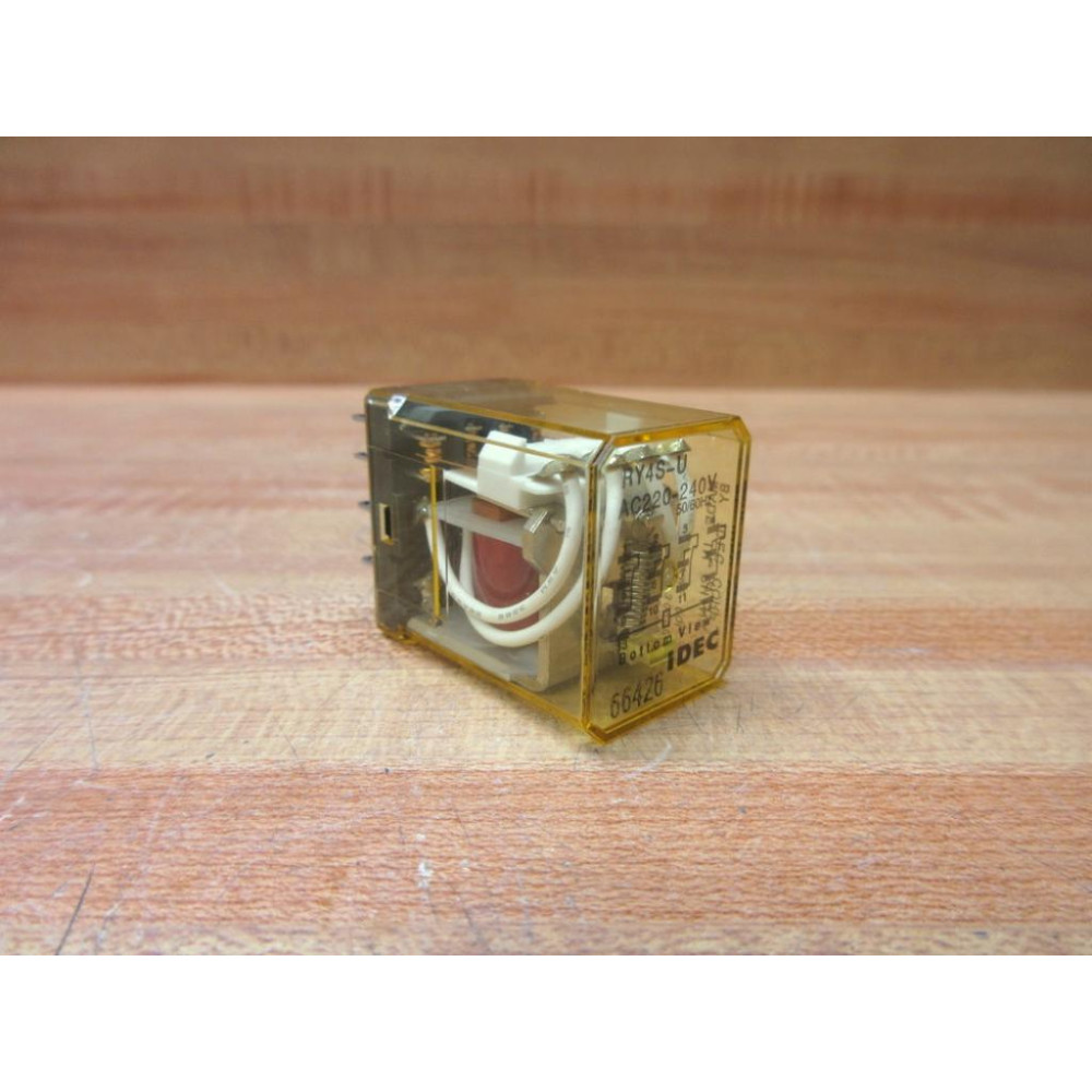IDEC RY4S-U-220-240V AC Relay RY4S-U-AC220-240V - Used