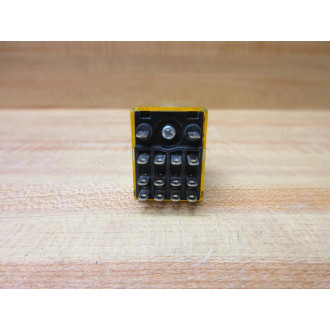 IDEC RY4S-U-AC220-240V AC Relay RY4S-U-220-240VAC - Used