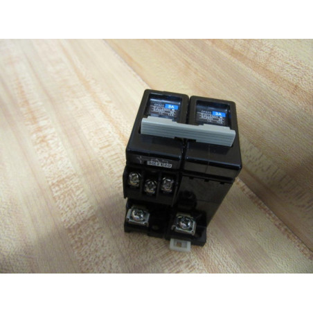 Fuji Electric CP32D 3A Circuit Breaker 3A CP32D3A - New No Box
