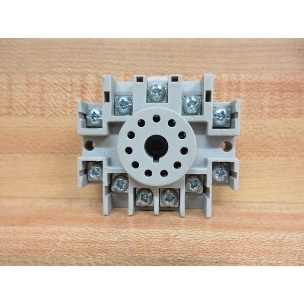 Allen Bradley 700-HN126 Relay Socket 11 Pin 10A 300V Gray Series A - Used