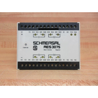 Schmersal AES 3075 Safety Control AES3075 - Used