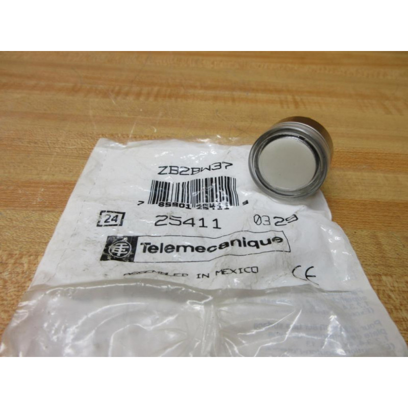 Schneider Electric ZB2BW37 Illuminated Push Button Head Clear