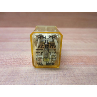 IDEC RH2B-UL-AC120V Relay  RH2B-UL-120V AC - Used