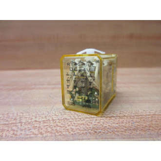 IDEC RY4S-ULC-DC24V Relay RY4S-ULC-24V DC - Used