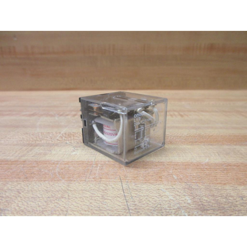Omron LY3-200220V AC Relay LY3-AC200220VAC - Used