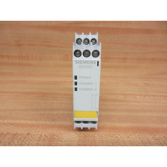 Siemens 3TK2824-1CB30 Safety Relay 3TK28241CB30 - Used