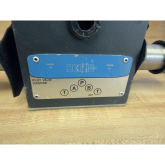 Vickers DG4S4-012N-B-60 Valve 879137 - New No Box