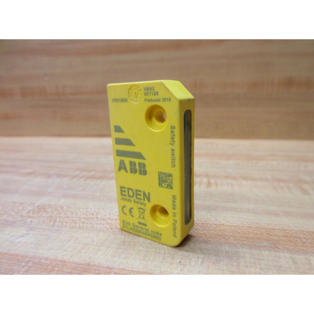 Asea Brown Boveri 2TLA020046R0800 ABB EVA General Code Actuator - Used