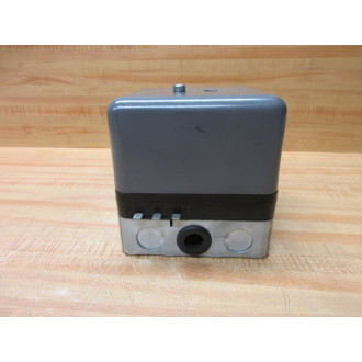 Honeywell RA890G-1260 Protectorelay RA890G1260 WOut Button - Used