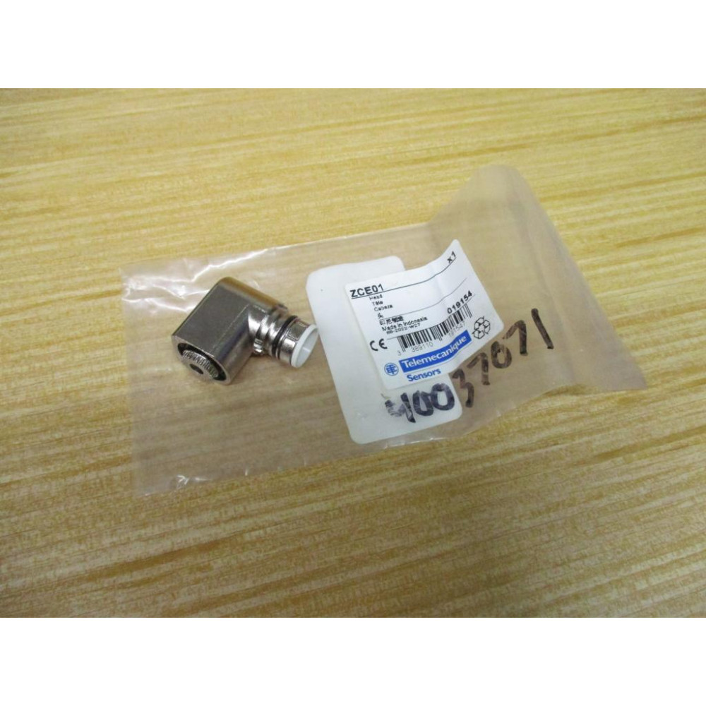 Telemecanique ZCE01 Limit Switch Head